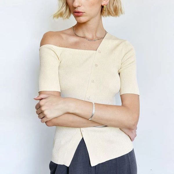 Elegant beige ribbed knit top for women with asymmetric short sleeves for fall